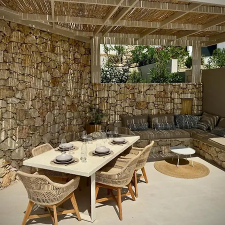Noush, Majestic View, Adults Only Villa